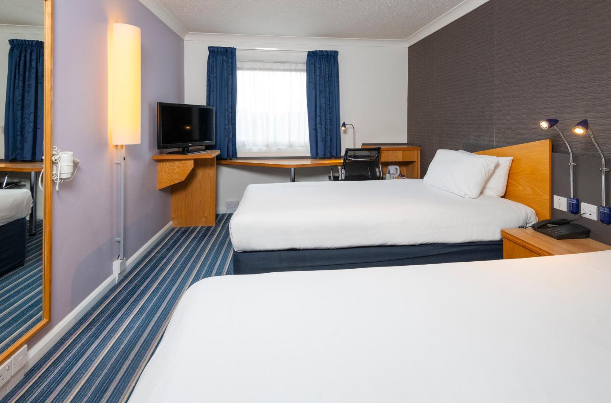 Express - South By Ihg Hotel Northampton