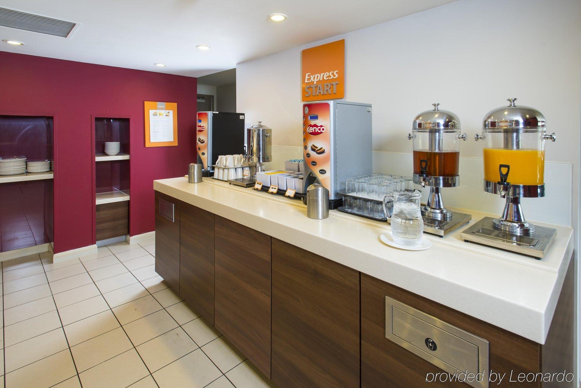 Hotel Express - South By Ihg