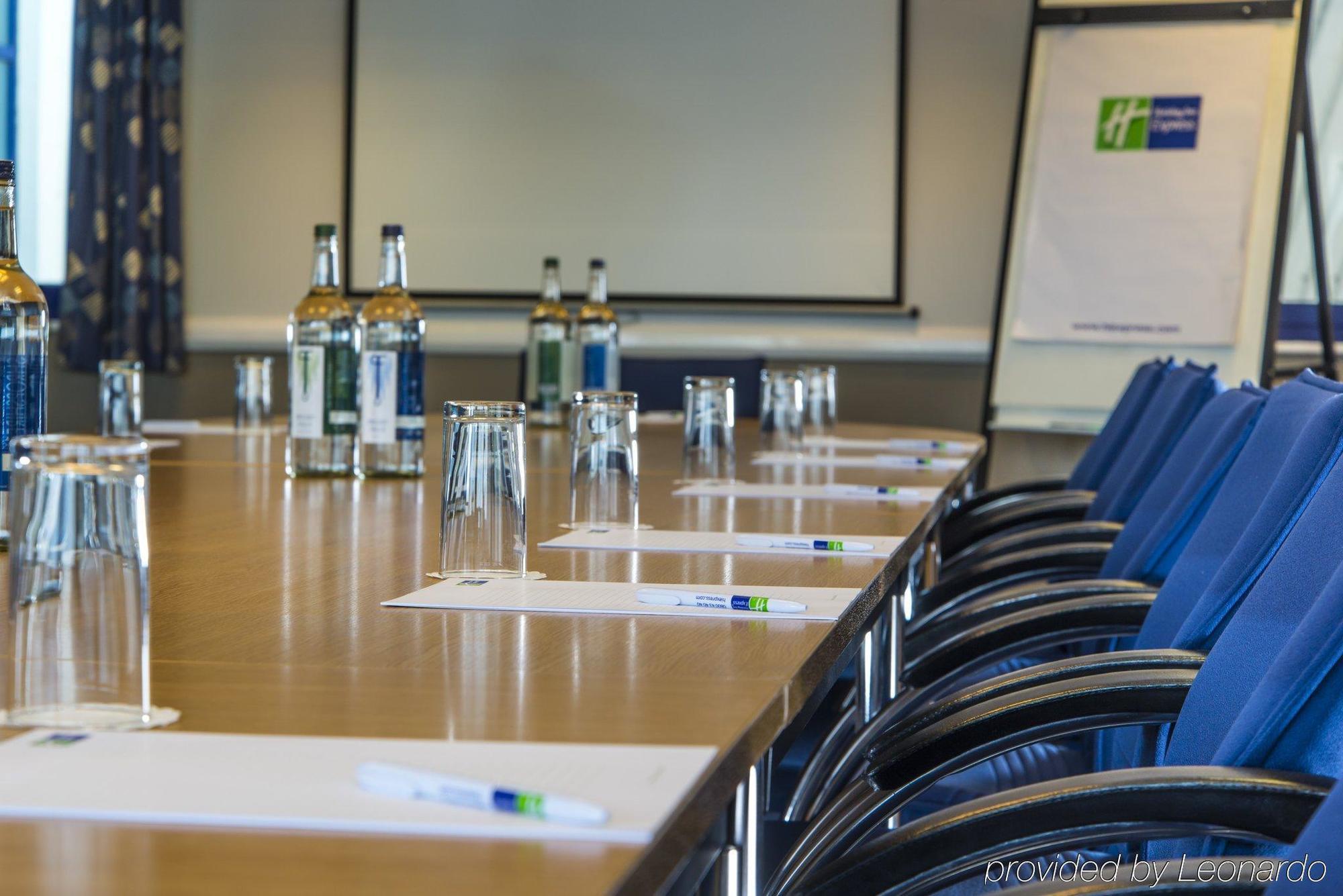 Express - South By Ihg Hotel Northampton