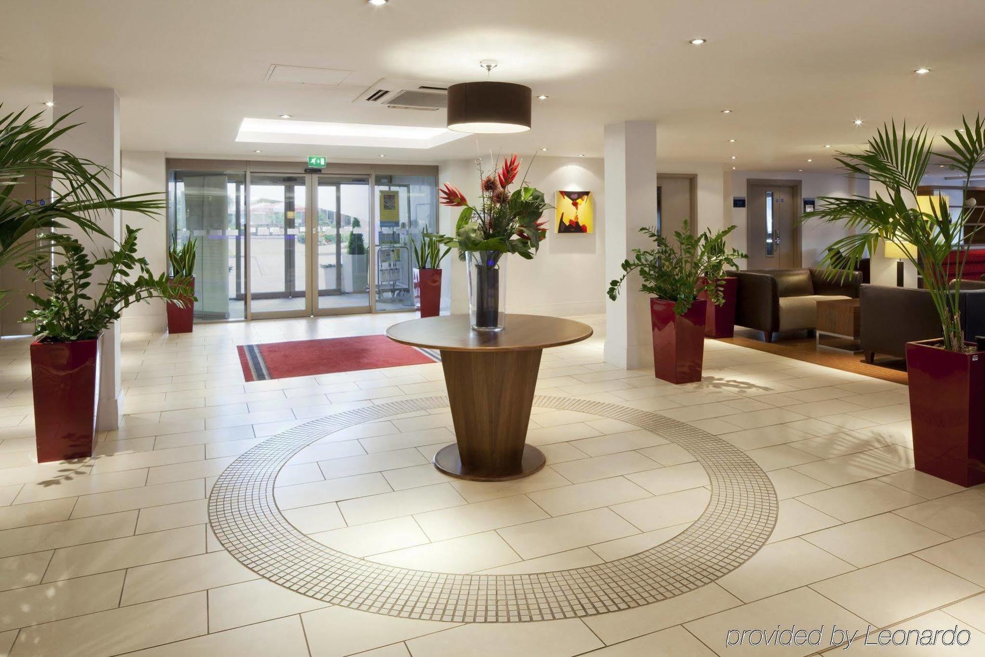 Hotel Express - South By Ihg
